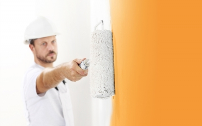 Dicas para não errar na hora de comprar os materiais para pintar paredes