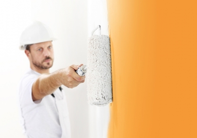 Dicas para não errar na hora de comprar os materiais para pintar paredes